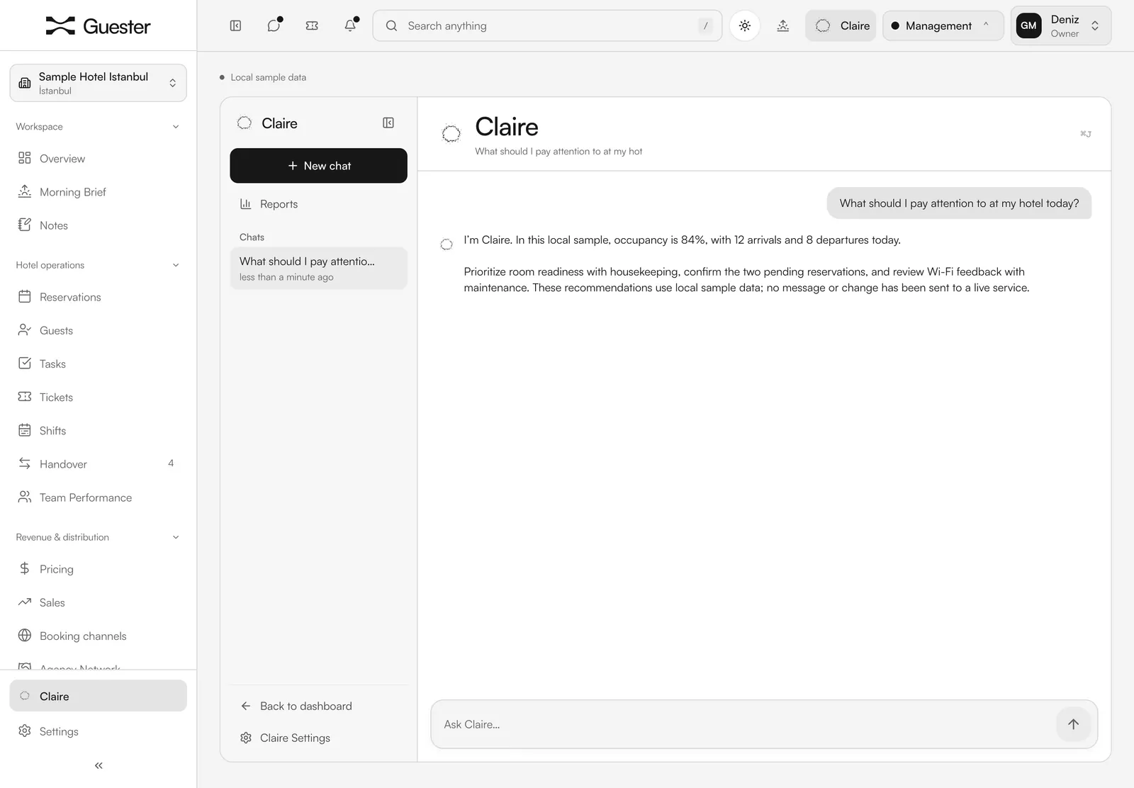 Claire screen: the user's question and Claire's answer based on sample data.